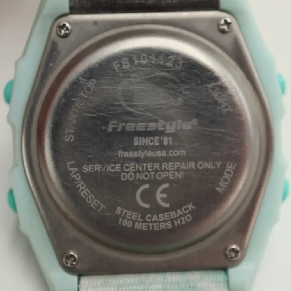 Freestyle Shark Clip Digital Watch 38mm Light Blue Nylon Strap with New Battery